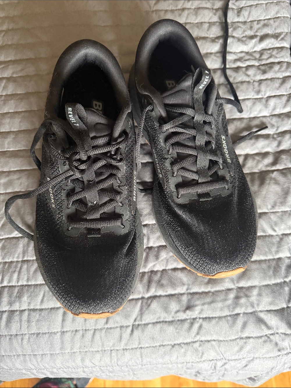 Brooks women’s Black Athletic Running Shoes with Gum Outsole
